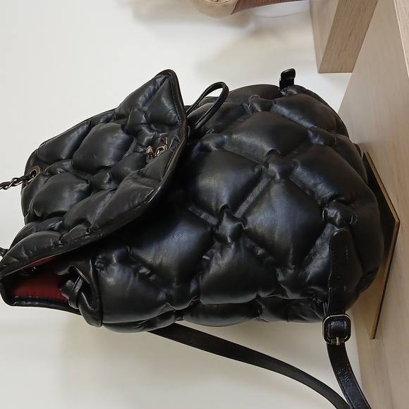 SOLD Chanel Black Quilted Leather Backpack - Picture 2 of 8